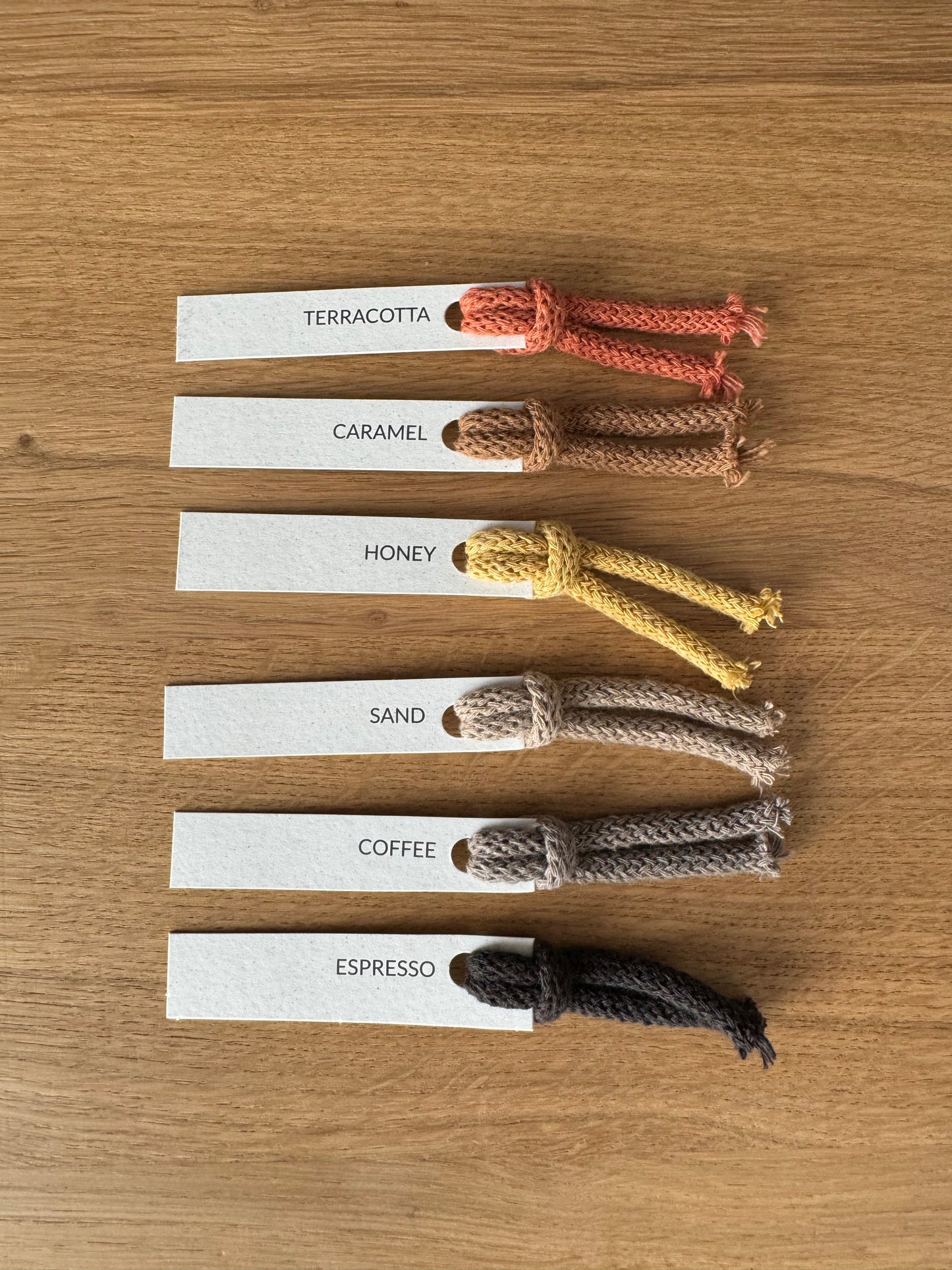 Korb mit Holzboden - Häkelkorb - Aufbewahrungskorb - Geschenkkorb