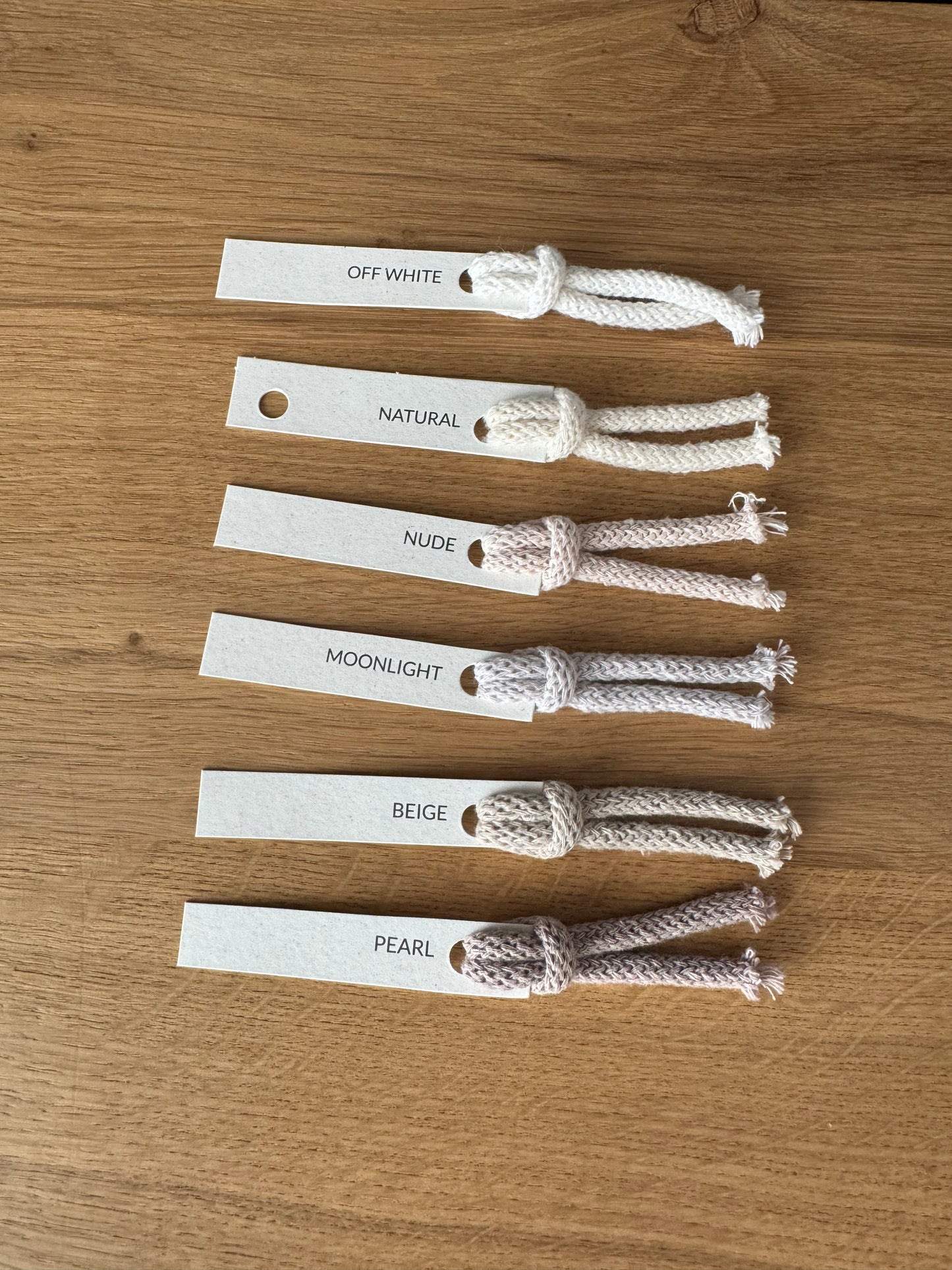 Korb mit Holzboden - Häkelkorb - Aufbewahrungskorb - Geschenkkorb