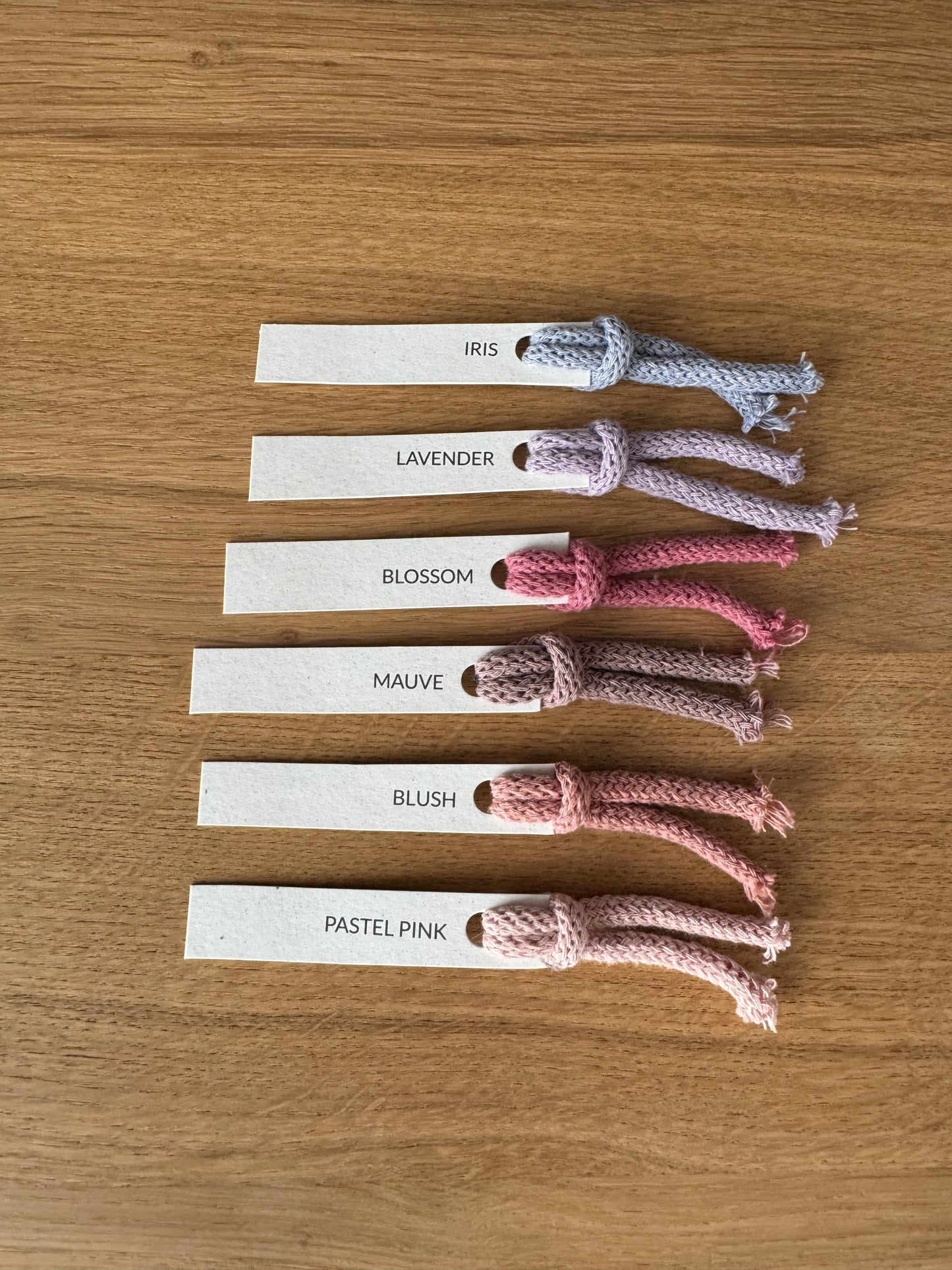 Korb mit Holzboden - Häkelkorb - Aufbewahrungskorb - Geschenkkorb